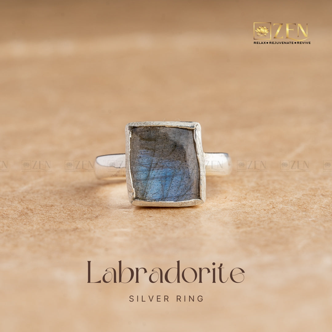 Labradorite Silver Ring - Free Size